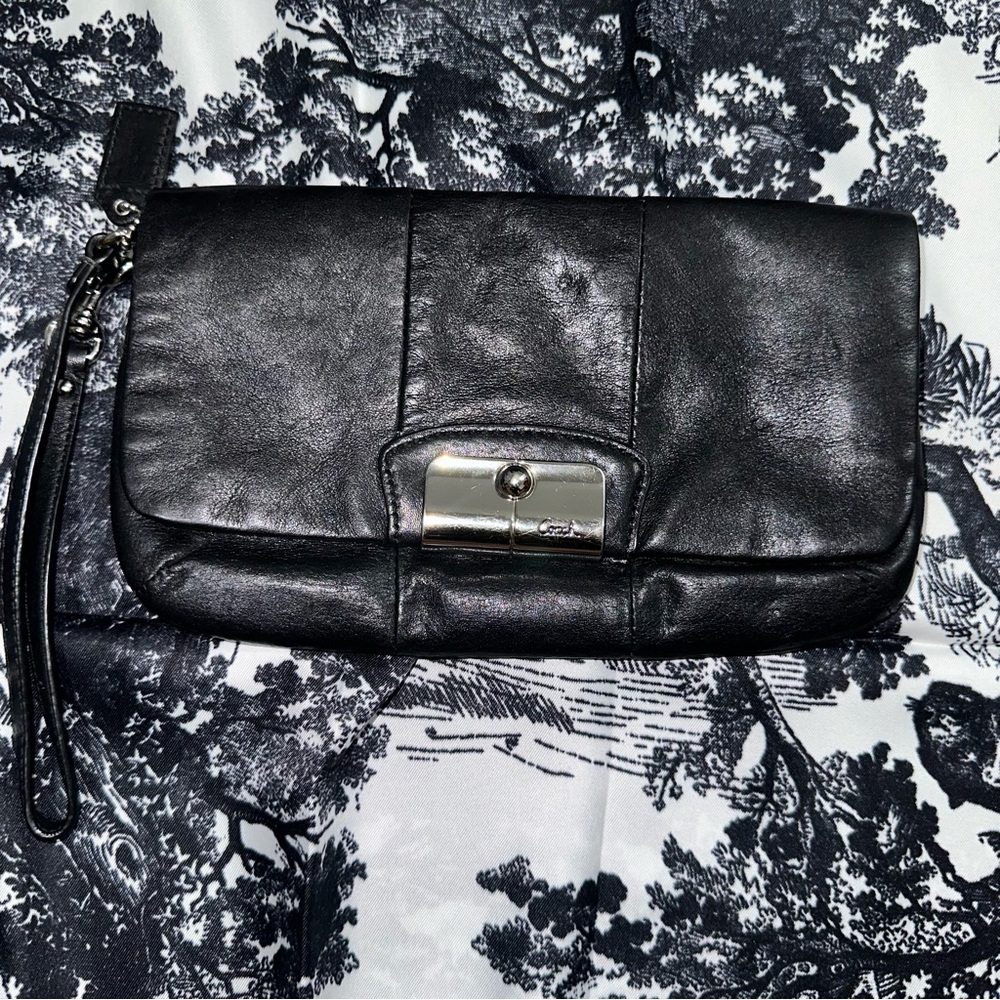 Coach Black Leather Wristlet with Hangtag